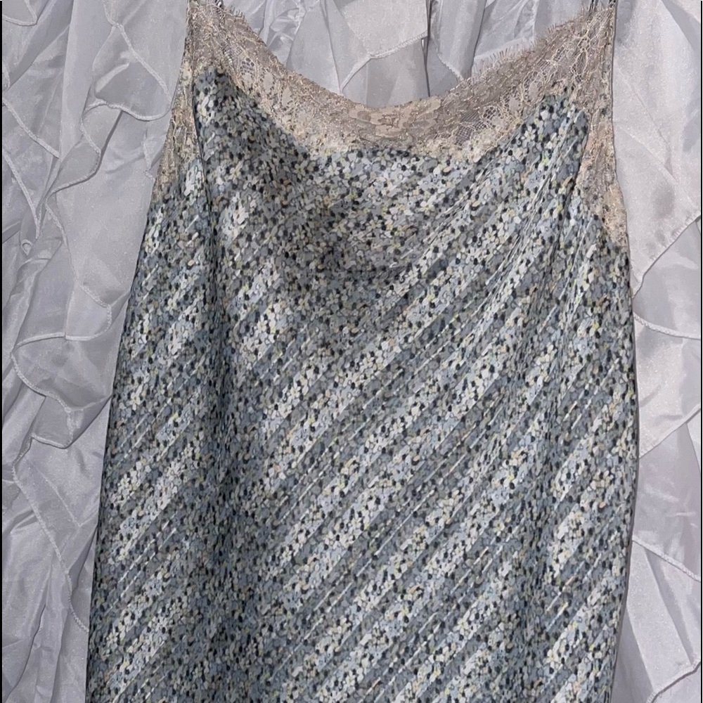 VS nightgown